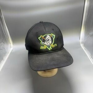Mighty Ducks Die-Hard Duck Vintage Hat Cap Black Disney Promotional Products‎